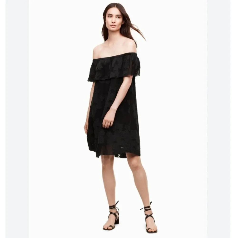 Aritzia Wilfred Mini Dress Floral Applique Off The Shoulders Lace in Black